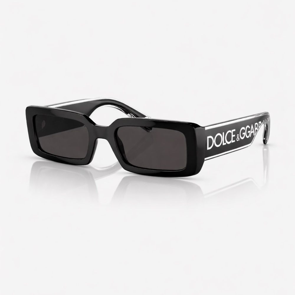 Dolce & Gabbana Oversized Logo Sunglasses – Black 🖤 DG6187